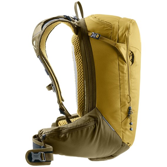 Deuter Attack 16 Fahrradrucksack nori-kelp hier im Deuter-Shop günstig online bestellen