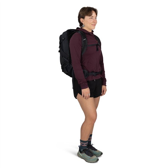 Osprey Sportlite 25 Wanderrucksack raven black hier im Osprey-Shop günstig online bestellen