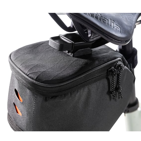 Tatonka Bike Saddle Bag M Fahrradtasche black hier im Tatonka-Shop günstig online bestellen