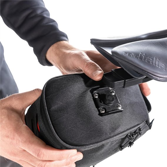 Tatonka Bike Saddle Bag M Fahrradtasche black hier im Tatonka-Shop günstig online bestellen