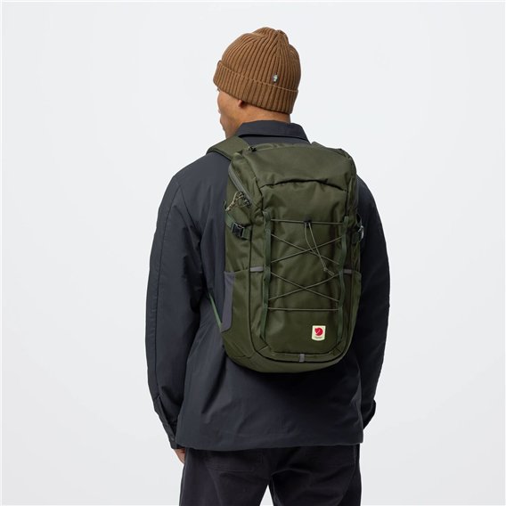 Fjällräven Skule Top Zip 30L Daypack Freizeitrucksack Schulrucksack deep forest hier im Fjällräven-Shop günstig online bestellen