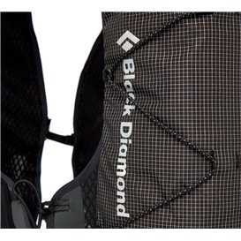 Black Diamond Distance 8 Liter Backpack Daypack Freizeitrucksack black hier im Black Diamond-Shop günstig online bestellen