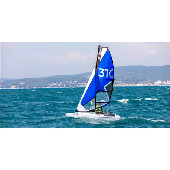 MiniCat 310 Sport Katamaran aufblasbares Segelboot hier im MINICAT-Shop günstig online bestellen