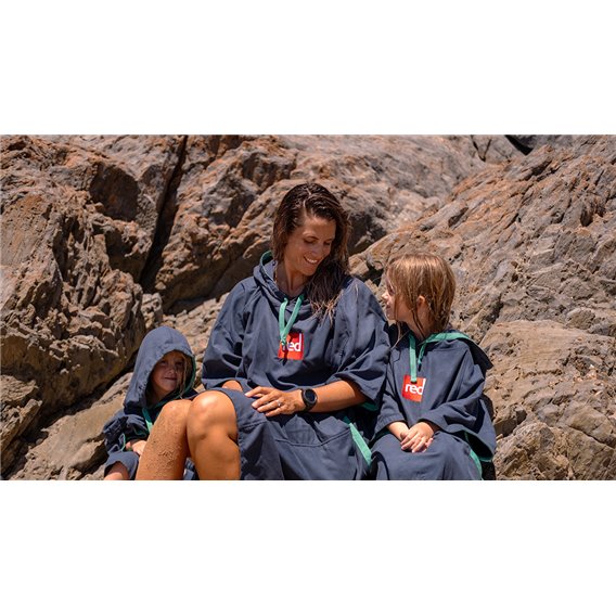 Red Paddle Original Quick Dry Change Robe Handtuchponcho Umziehponcho navy hier im Red Paddle-Shop günstig online bestellen