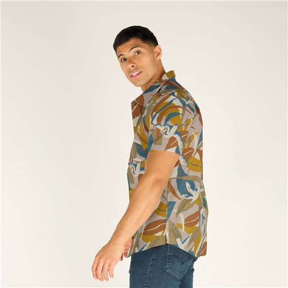 Sherpa Jangbu Short Sleeve Shirt Herren Kurzarm Hemd caramel sarus crane hier im Sherpa-Shop günstig online bestellen