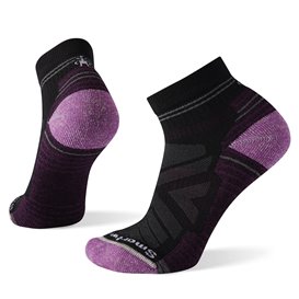 Smartwool Hike Light Cushion Ankle Socks Damen Wandersocken black hier im Smartwool-Shop günstig online bestellen