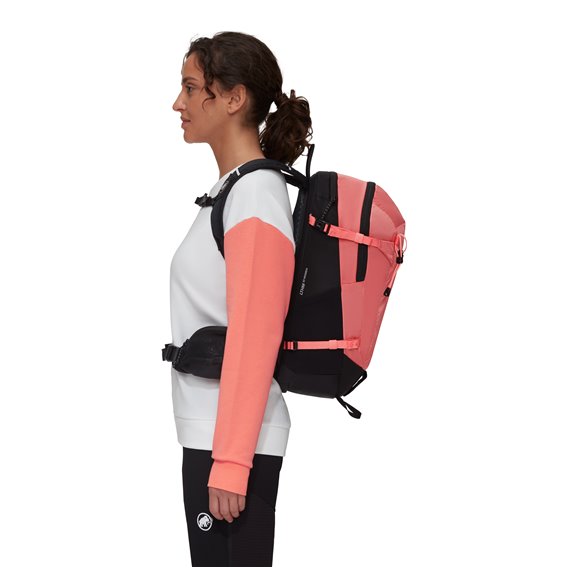 Mammut Lithium 20 Damen Wanderrucksack salmon-black hier im Mammut-Shop günstig online bestellen