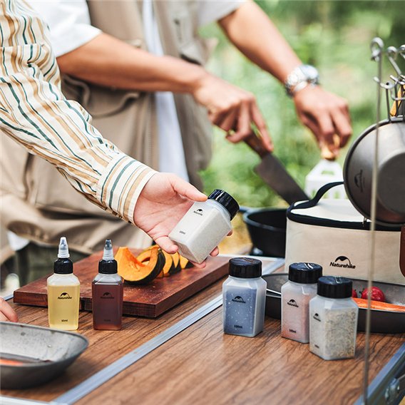 Naturehike Shiwei Gewürzset 8-teilig Campingküche kompakt Outdoor hier im Naturehike-Shop günstig online bestellen