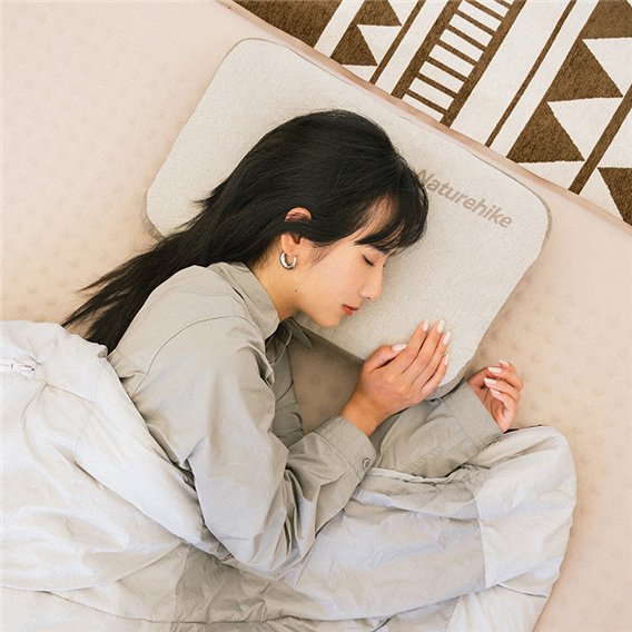 Naturehike Memory-Schaum Kissen ergonomisch bequem für Camping grau hier im Naturehike-Shop günstig online bestellen